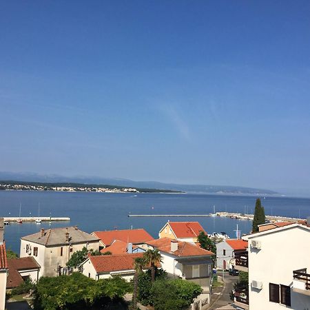 Apartments Antonia Малинска Экстерьер фото