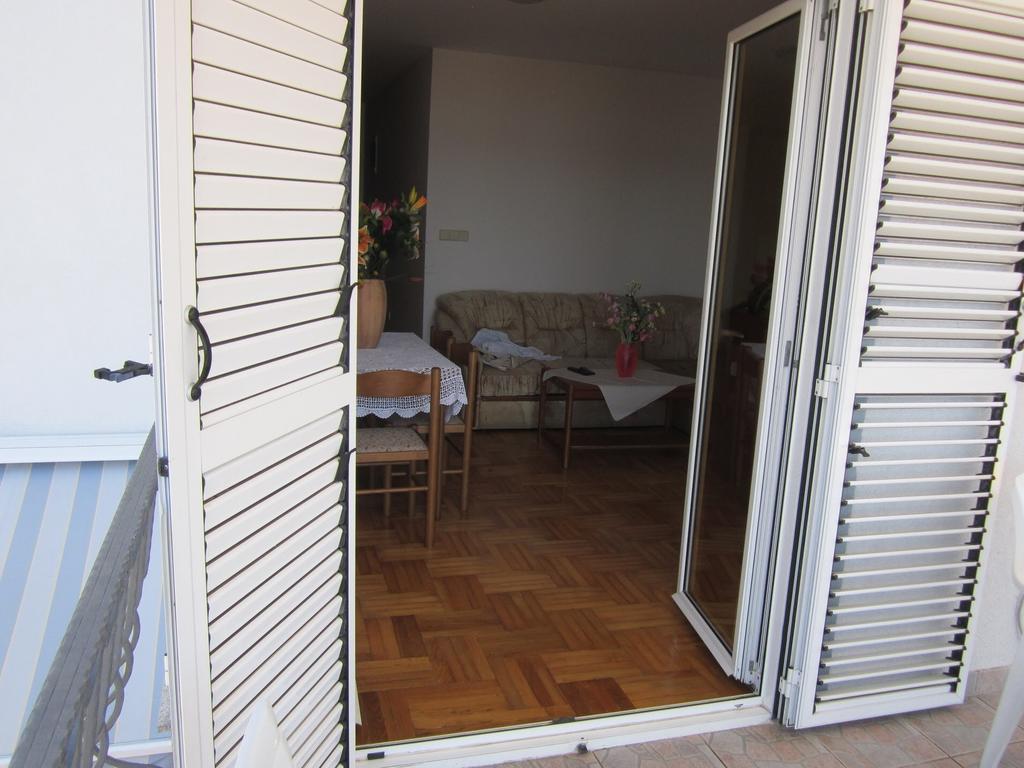 Apartments Antonia Малинска Номер фото