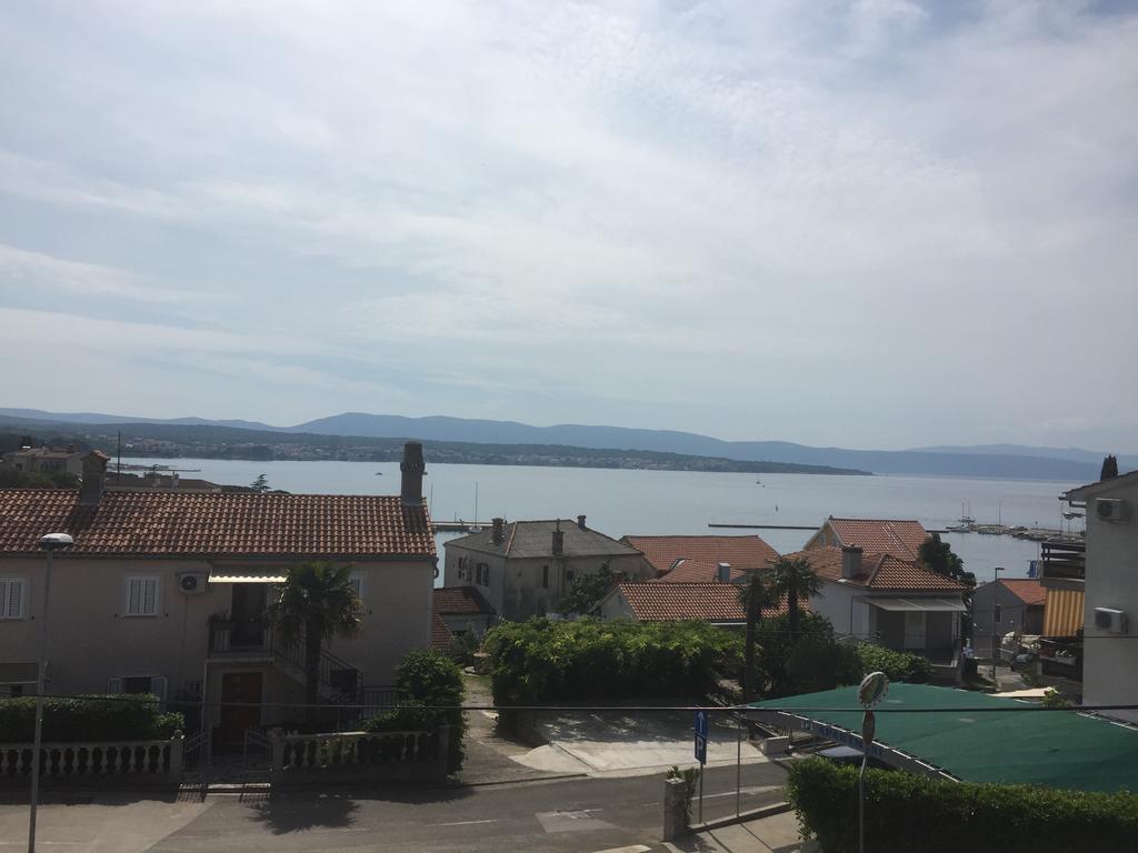 Apartments Antonia Малинска Экстерьер фото